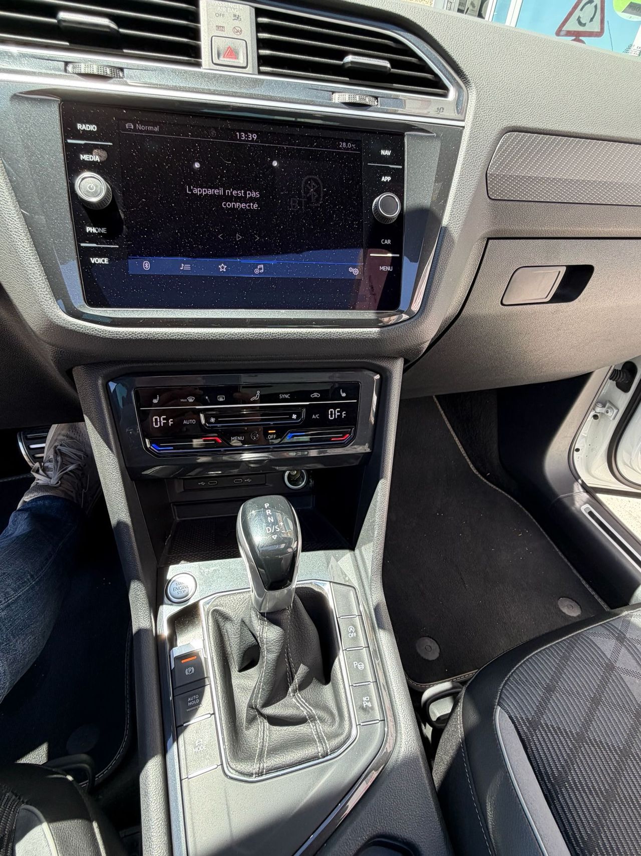 Volkswagen Tiguan r line 150cv DSG - Foto 9