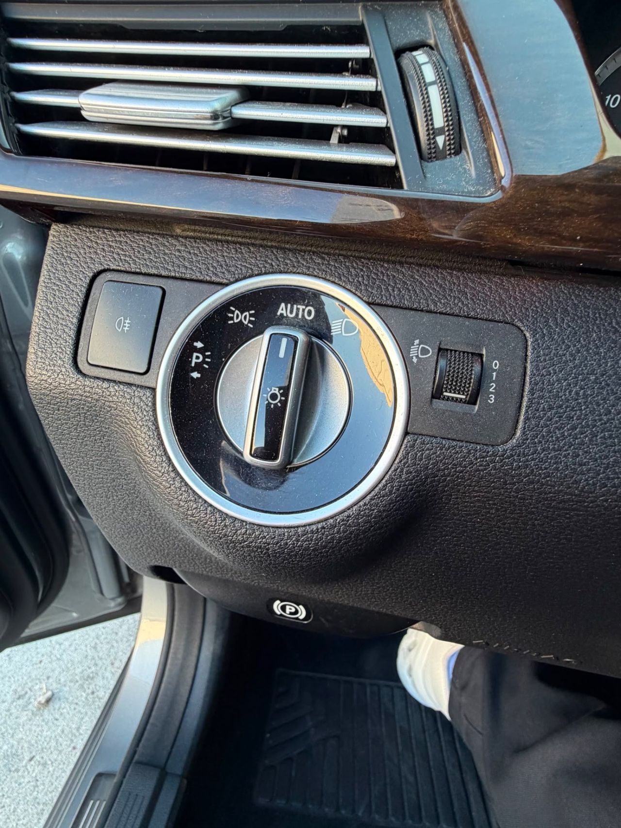 Mercedes Clase E E 250 CDI BlueEFFICIENCY Berlina Aut. - Foto 8