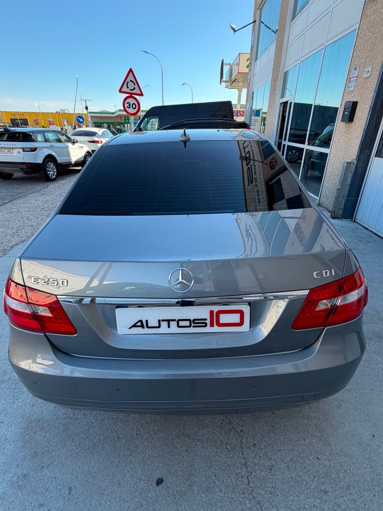 Mercedes Clase E E 250 CDI BlueEFFICIENCY Berlina Aut. - Foto 4