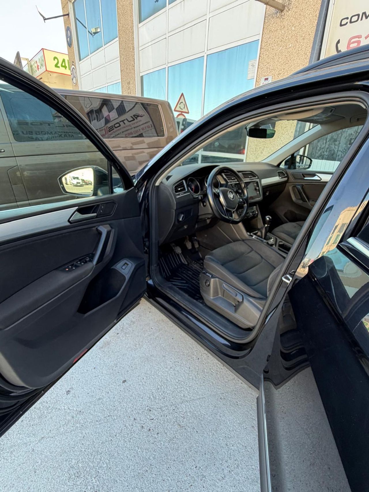 Volkswagen Tiguan Offroad 2.0 TDI 110 kW - Foto 12