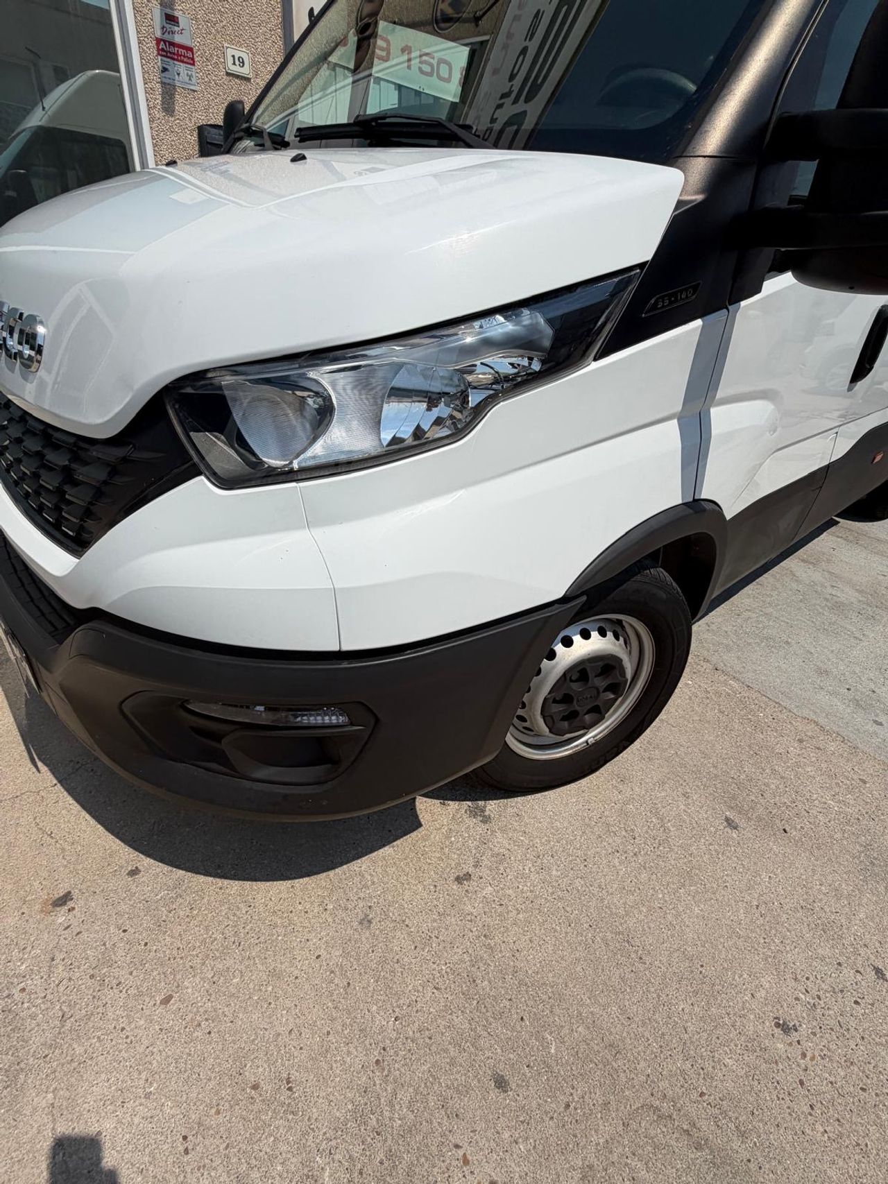 Iveco Daily daily motor 2.3 136cv - Foto 3