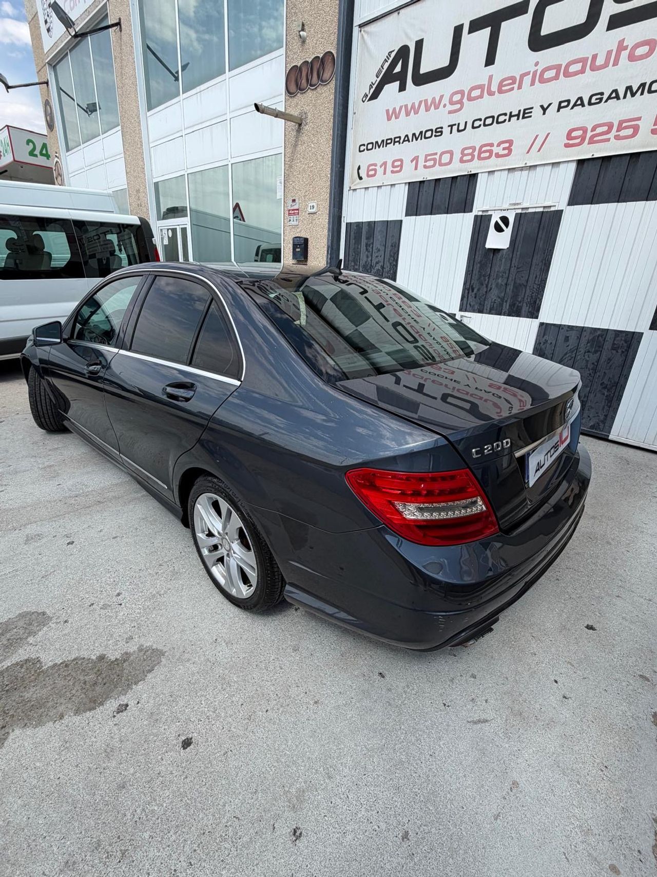 Mercedes Clase C C 200 CDI BlueEFFICIENCY Berlina - Foto 6