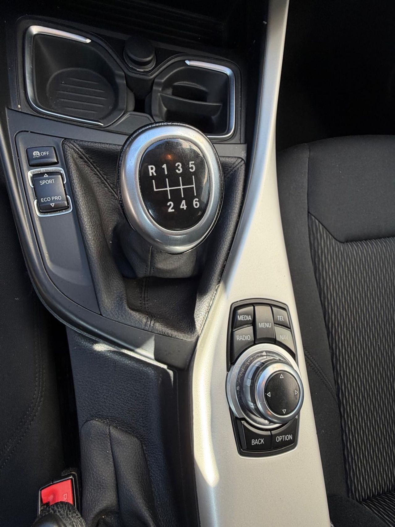 BMW Serie 1 116d 5p EfficientDynamics - Foto 17