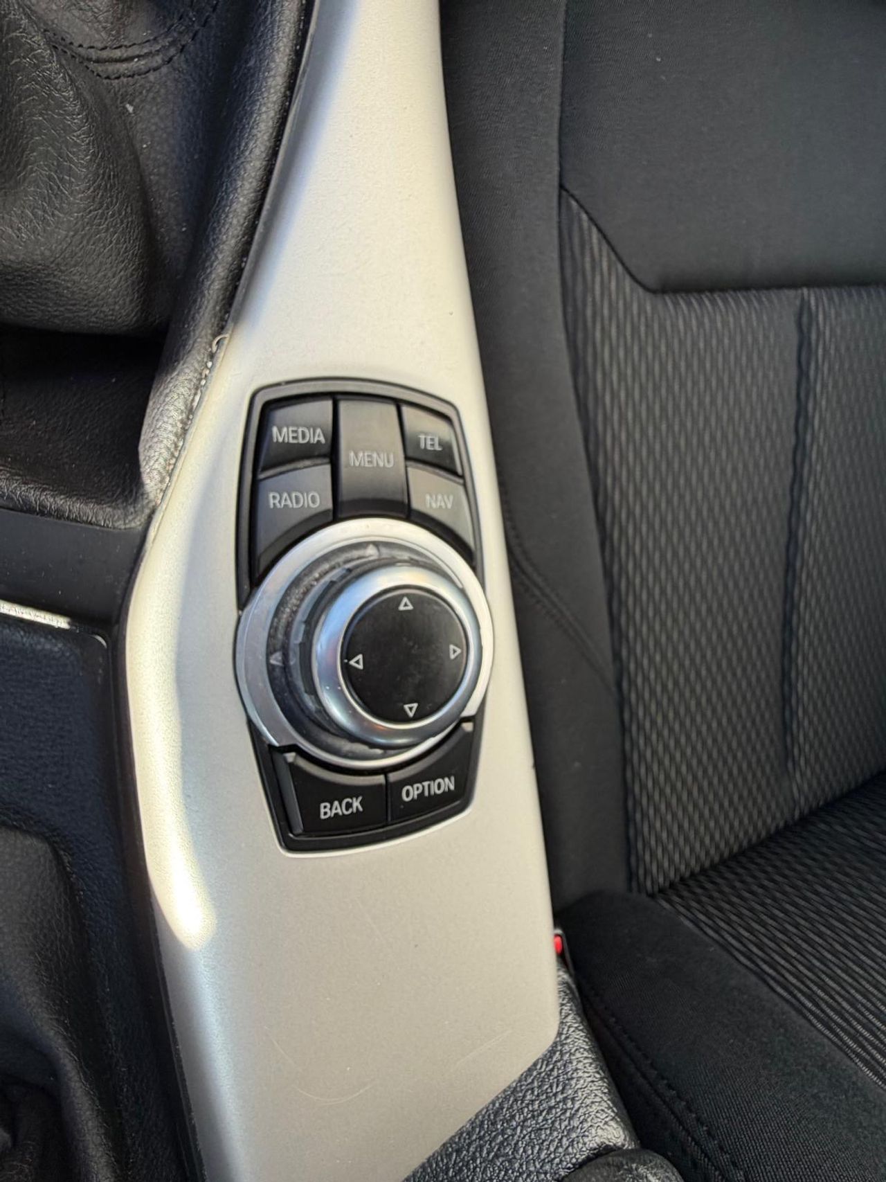 BMW Serie 1 116d 5p EfficientDynamics - Foto 16