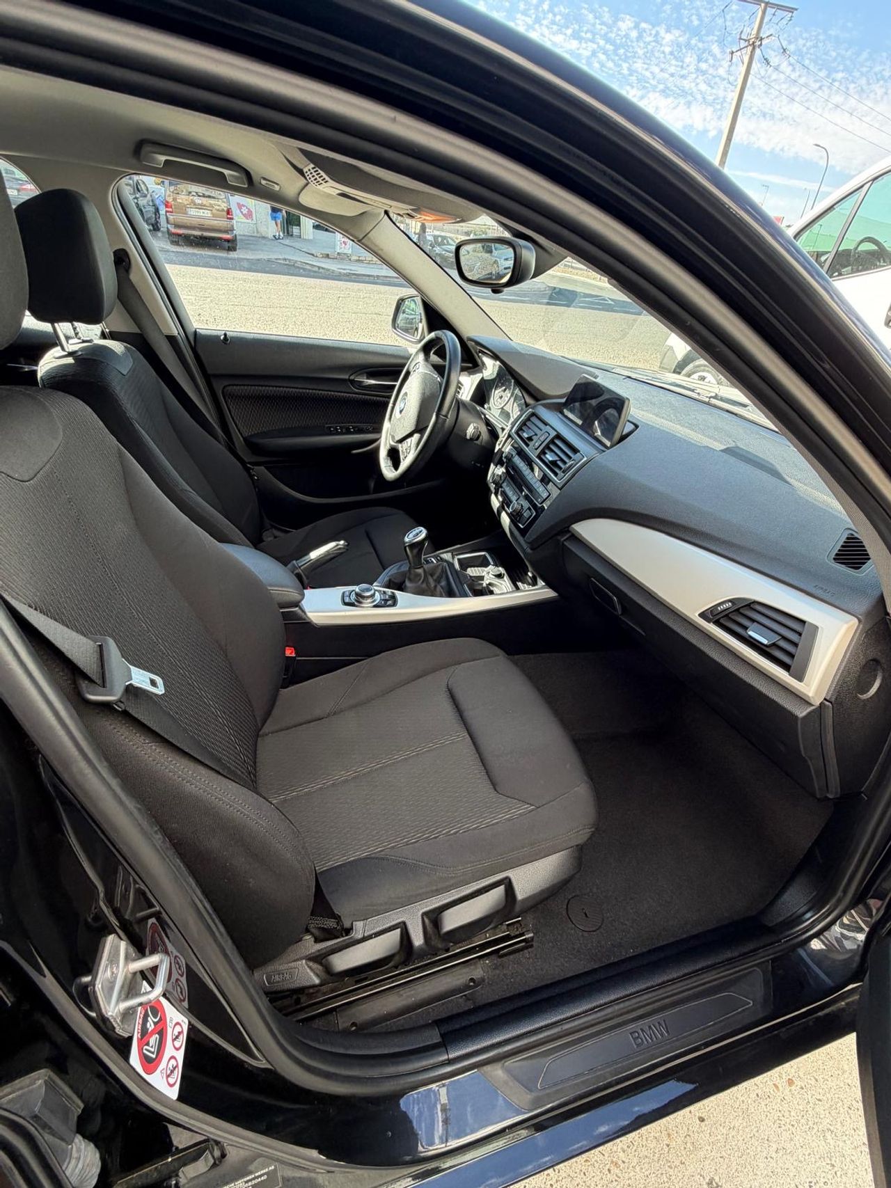 BMW Serie 1 116d 5p EfficientDynamics - Foto 11