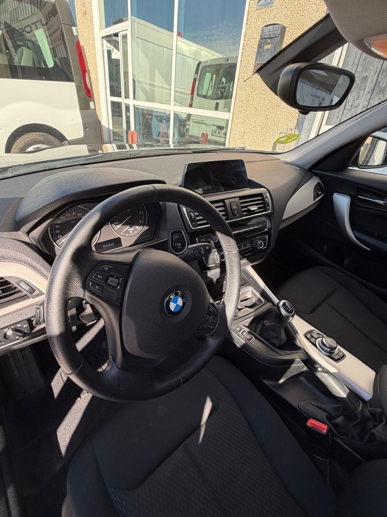 BMW Serie 1 116d 5p EfficientDynamics - Foto 15