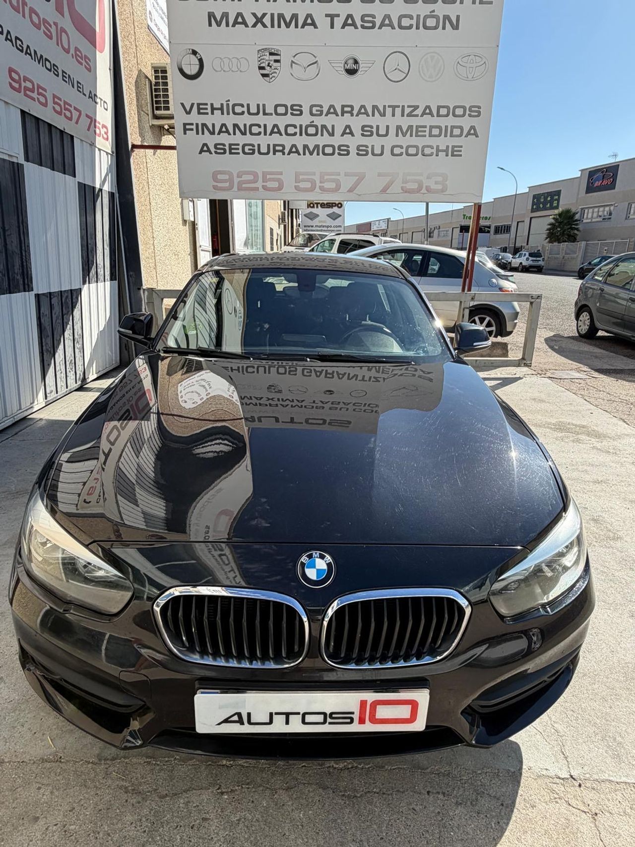 BMW Serie 1 116d 5p EfficientDynamics - Foto 4