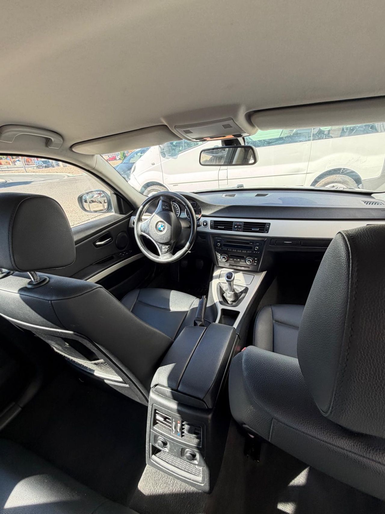 BMW Serie 3 318d Berlina bmw 318d - Foto 9