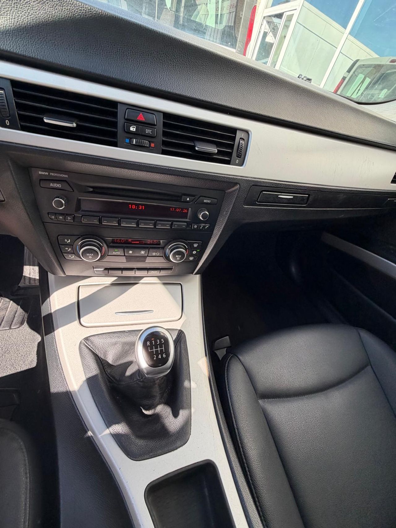 BMW Serie 3 318d Berlina bmw 318d - Foto 13