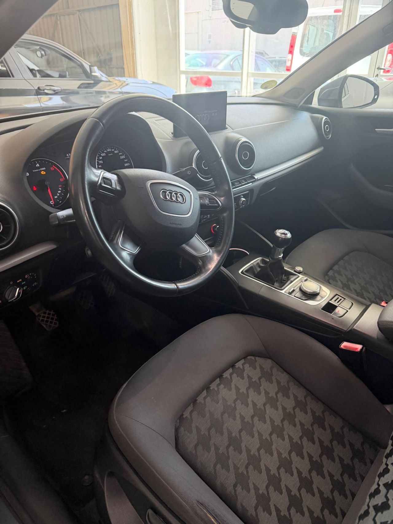 Audi A3 Sedan 1.6 TDI clean diesel 110 CV Ambition audi a3 sedan 110 cv 6 velocidades - Foto 9