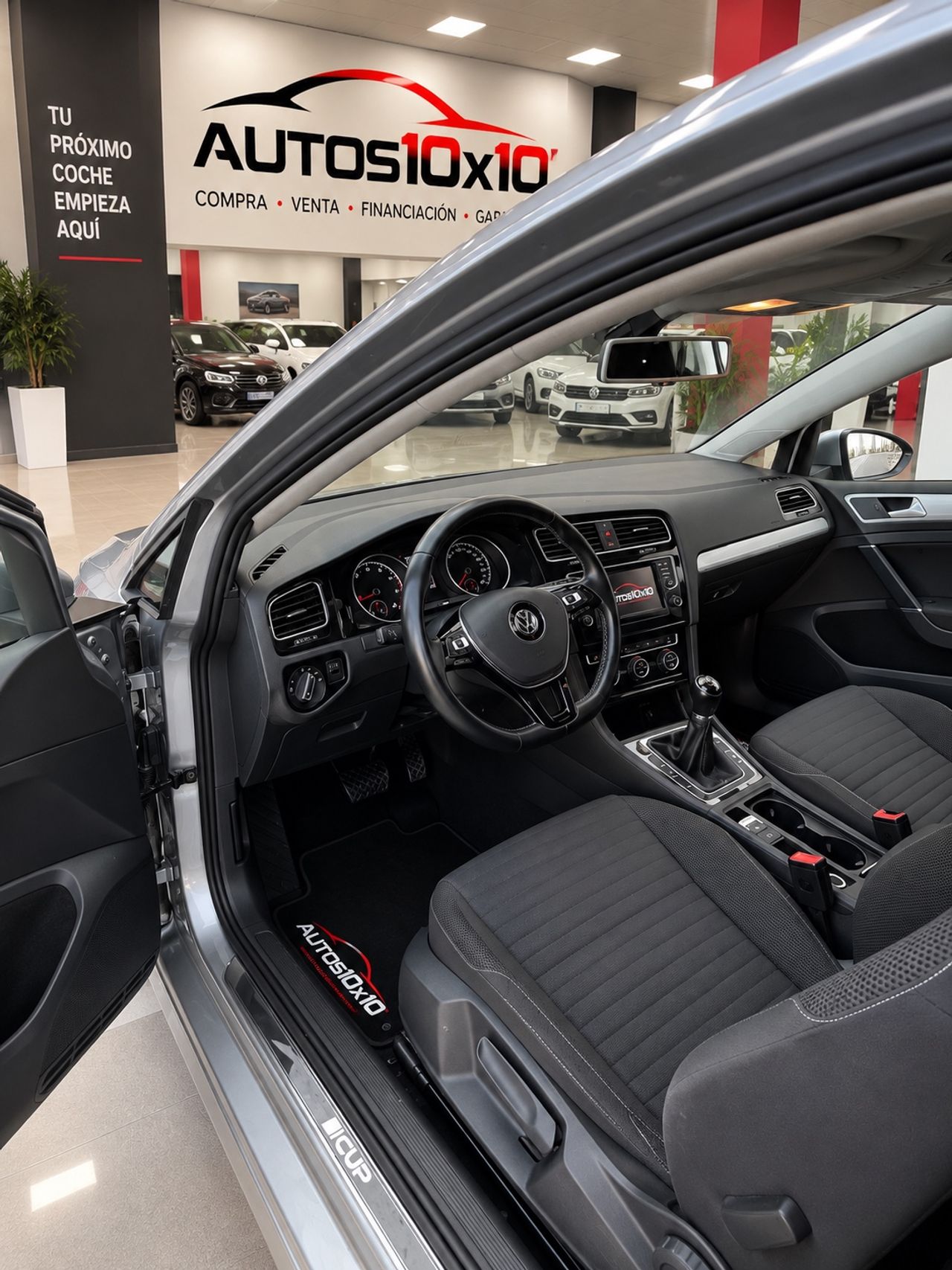 Volkswagen Golf 1.4 gasolina Golf 1.4 gasolina - Foto 9