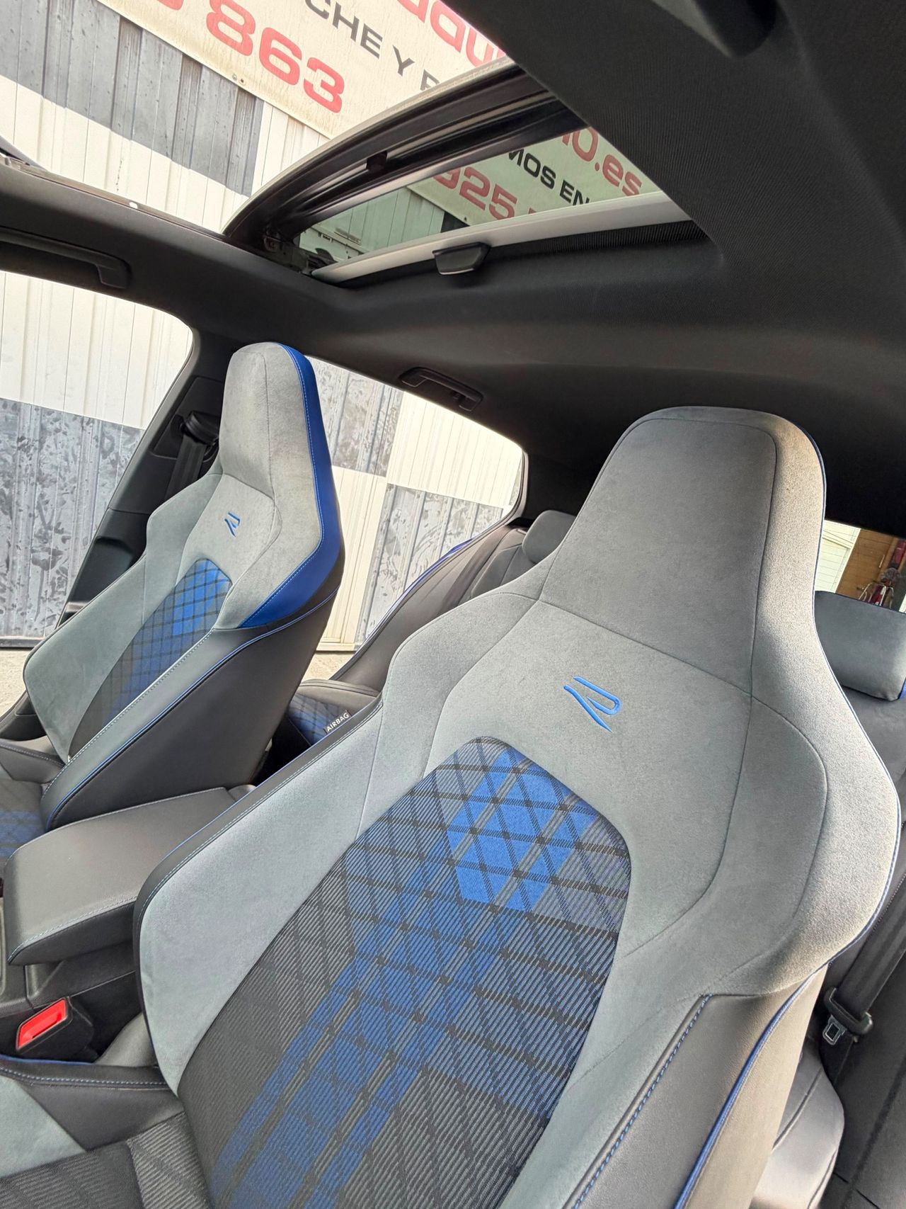 Volkswagen Golf GOLF R 333CV - Foto 17