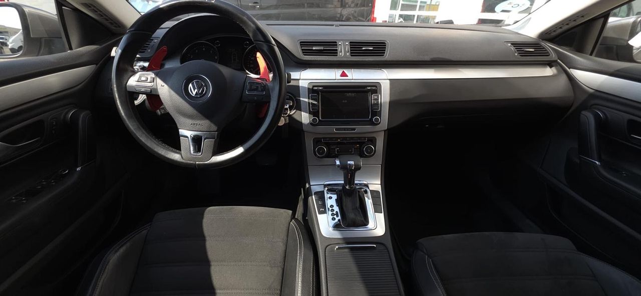 Volkswagen Passat CC 1.8 gasolina 160cv - Foto 14