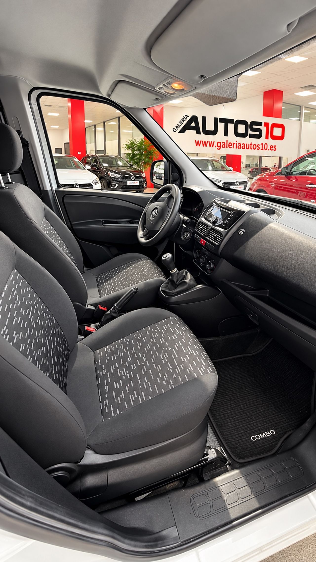 Opel Combo 75cv - Foto 7