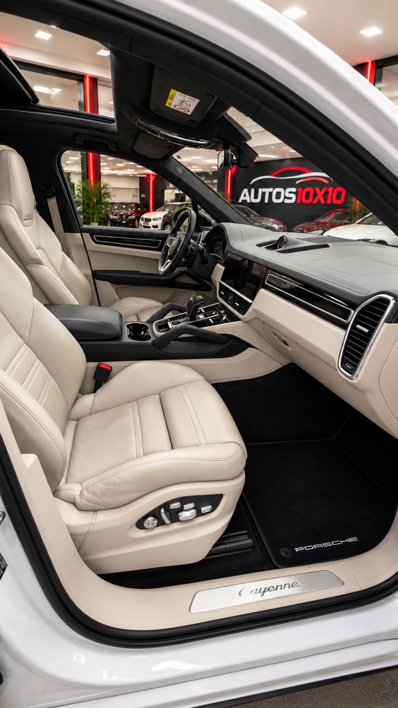 Porsche Cayenne E-Hybrid - Foto 10
