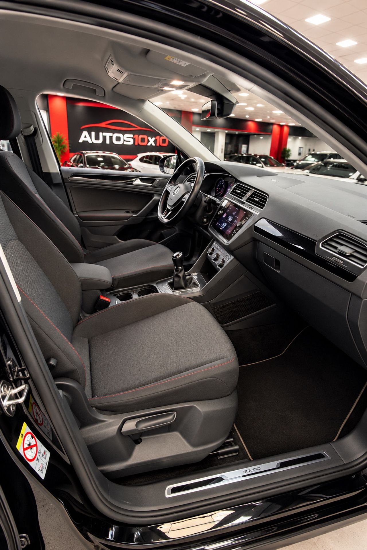 Volkswagen Tiguan Edition 1.4 TSI 92 kW - Foto 9