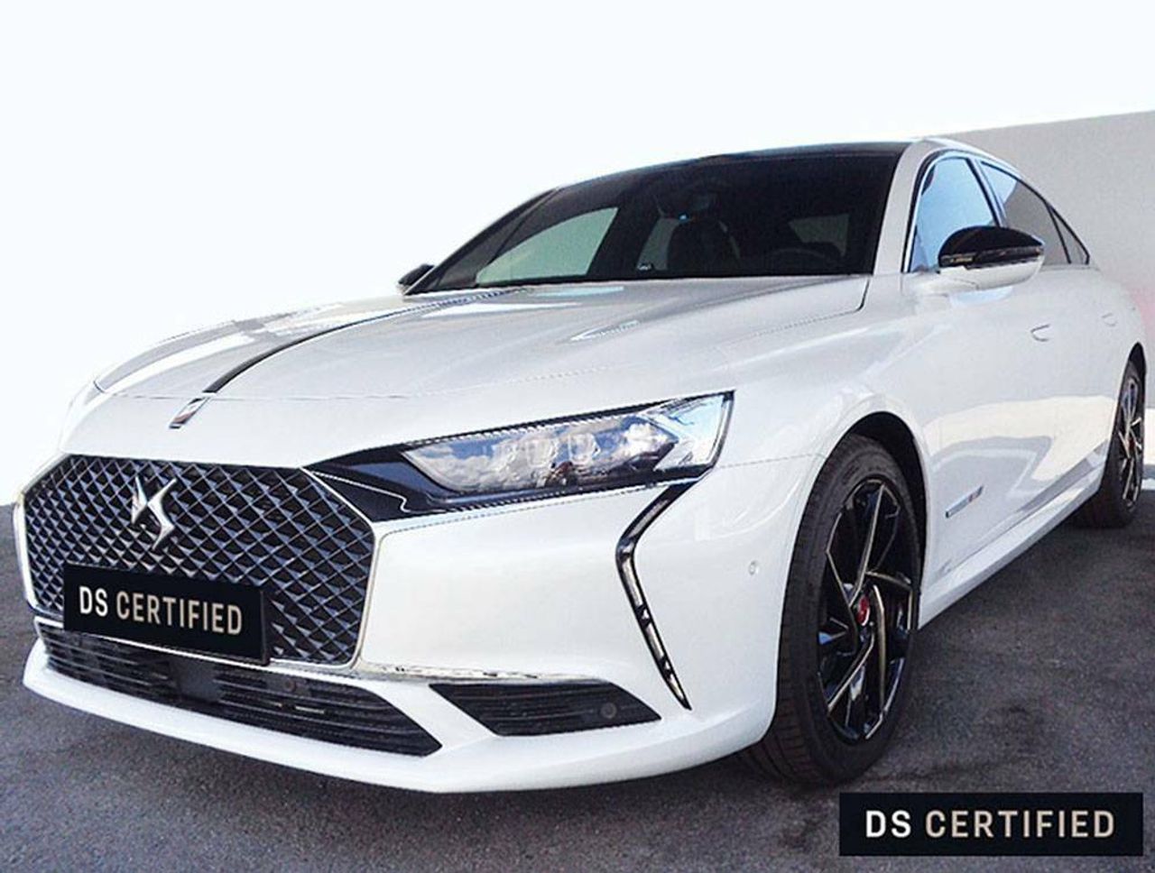 DS DS 9 E-TENSE 250 PERFORMANCE LINE +