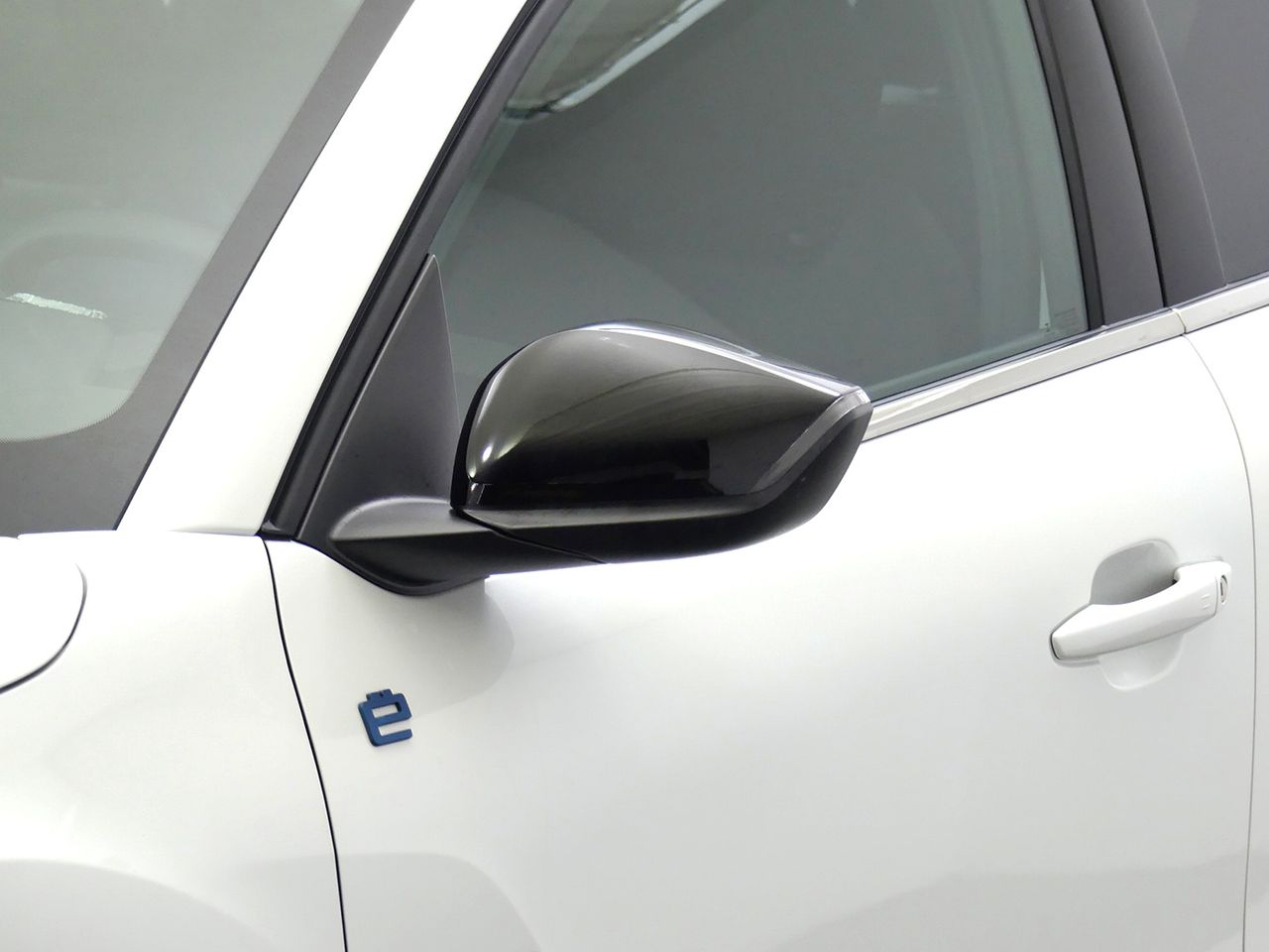 Citroën C4 X BEV 50 KWH ELECTRIC SHINE 136 4P - foto 13