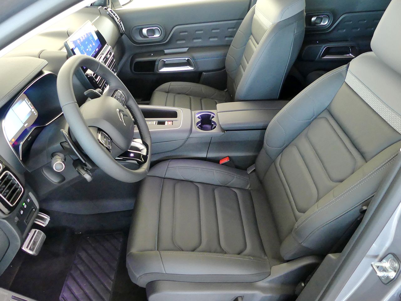 Citroën C5 Aircross 1.6 HYBRID 225CV SHINE PACK AUTO 5P - foto 16