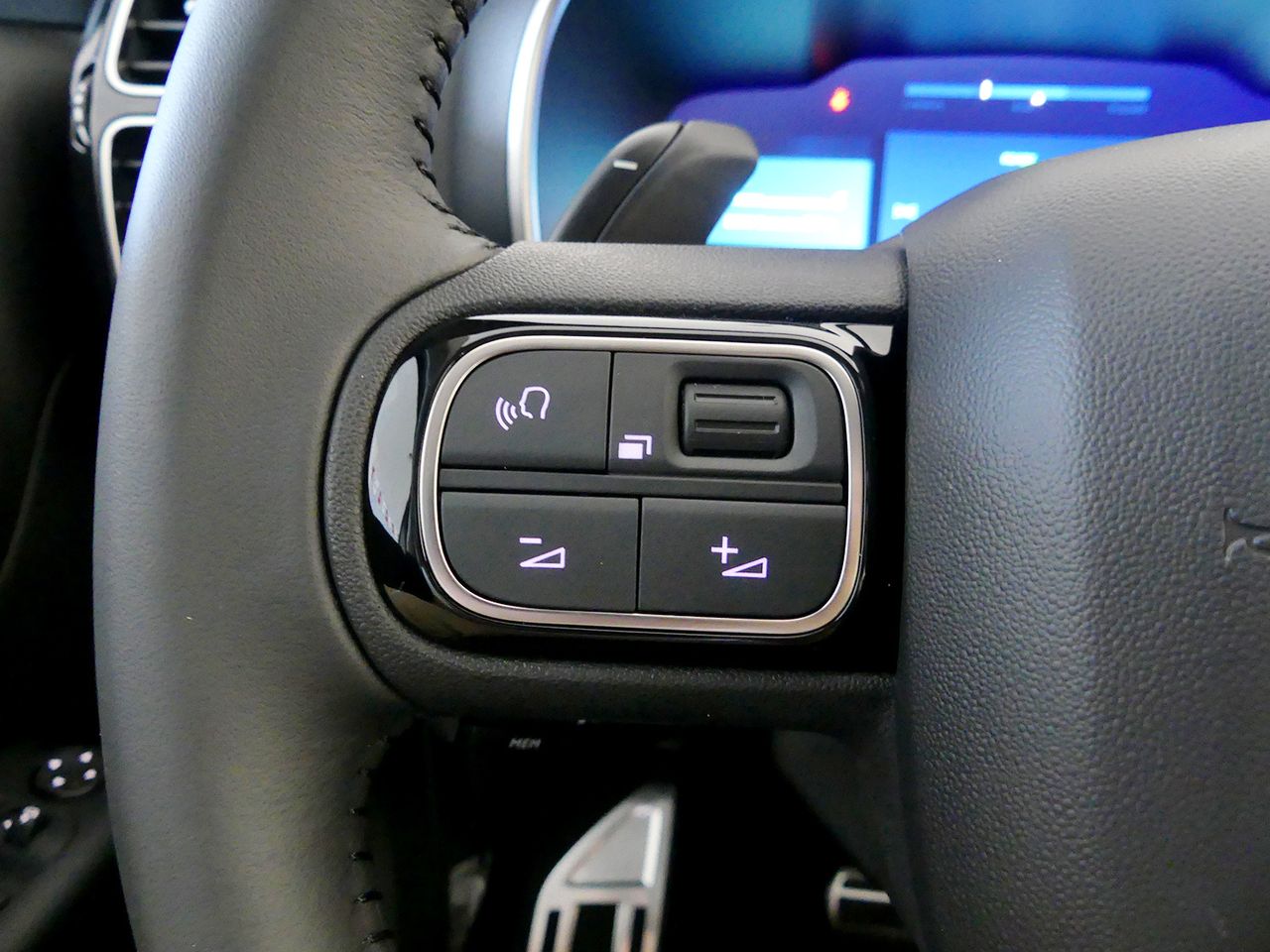 Citroën C5 Aircross 1.6 HYBRID 225CV SHINE PACK AUTO 5P - foto 19