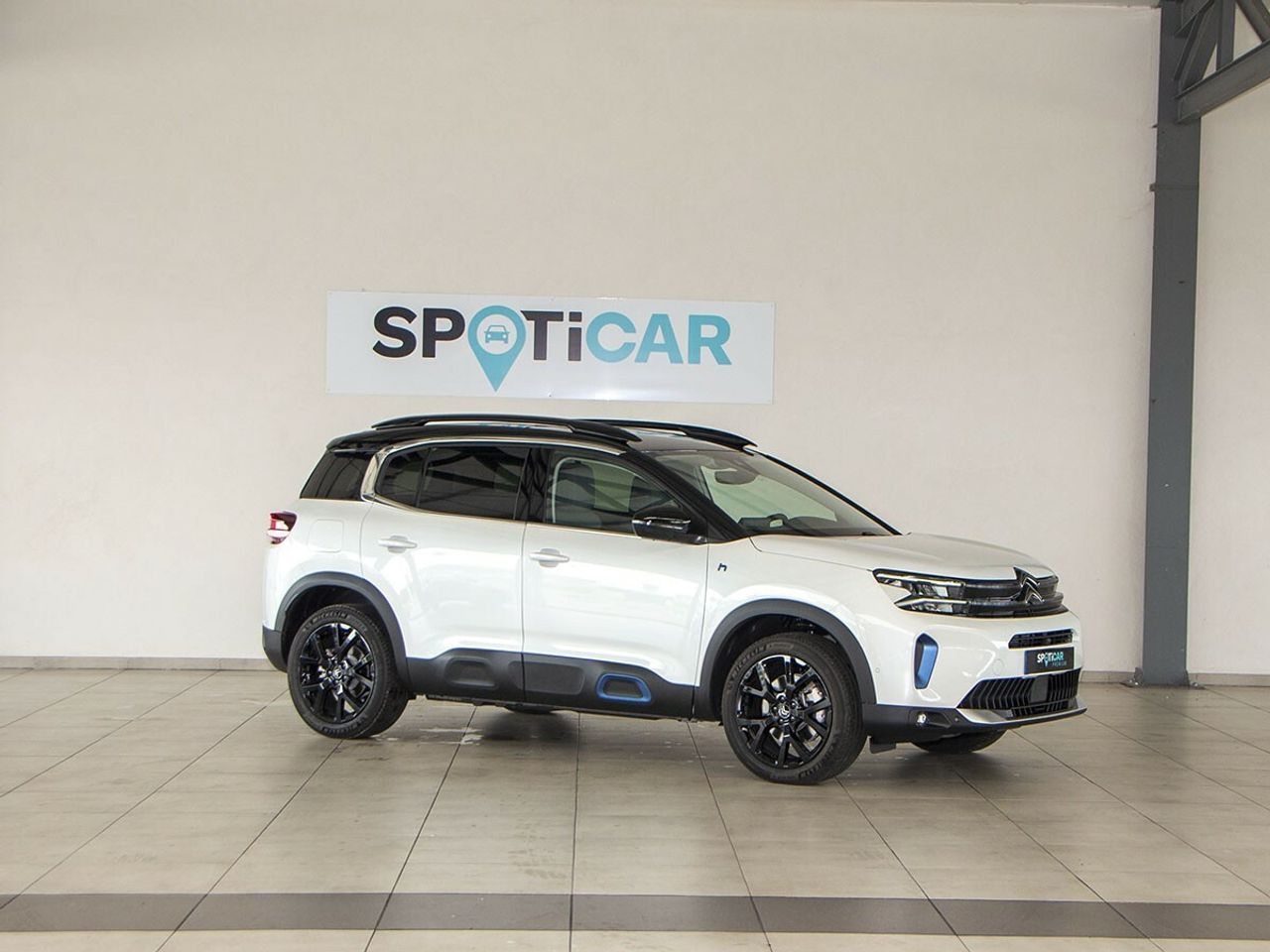 Citroën C5 Aircross 1.6 PHEV 225 SHINE PACK AUTO 225CV 5P - foto 2