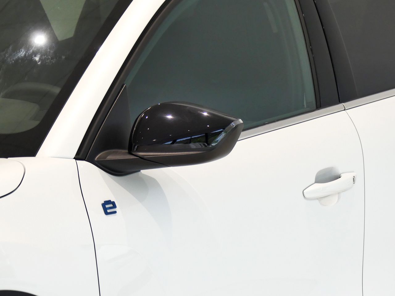 Citroën C4 X BEV 50 KWH ELECTRIC SHINE 136CV 4P - foto 14