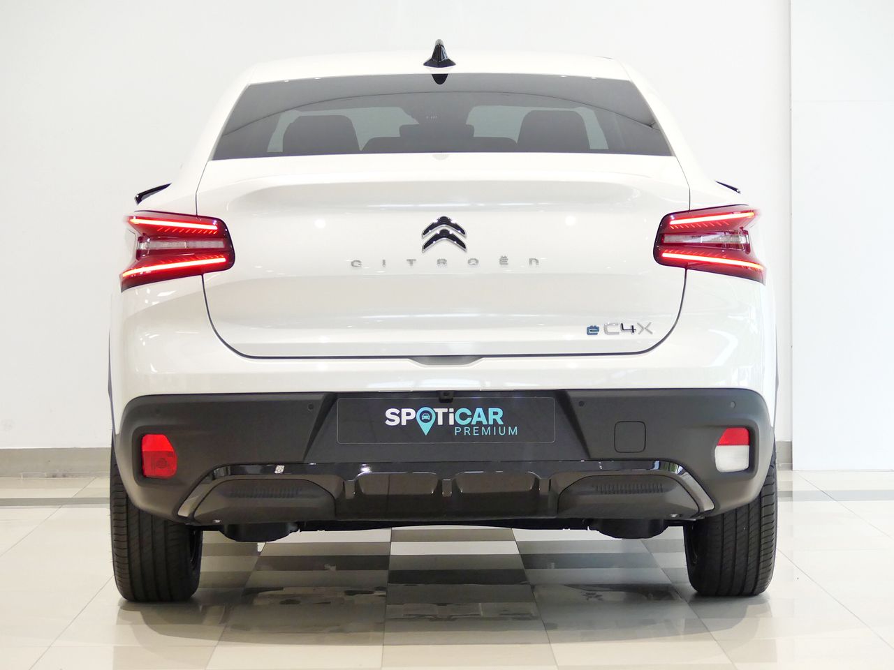 Citroën C4 X BEV 50 KWH ELECTRIC SHINE 136CV 4P - foto 4