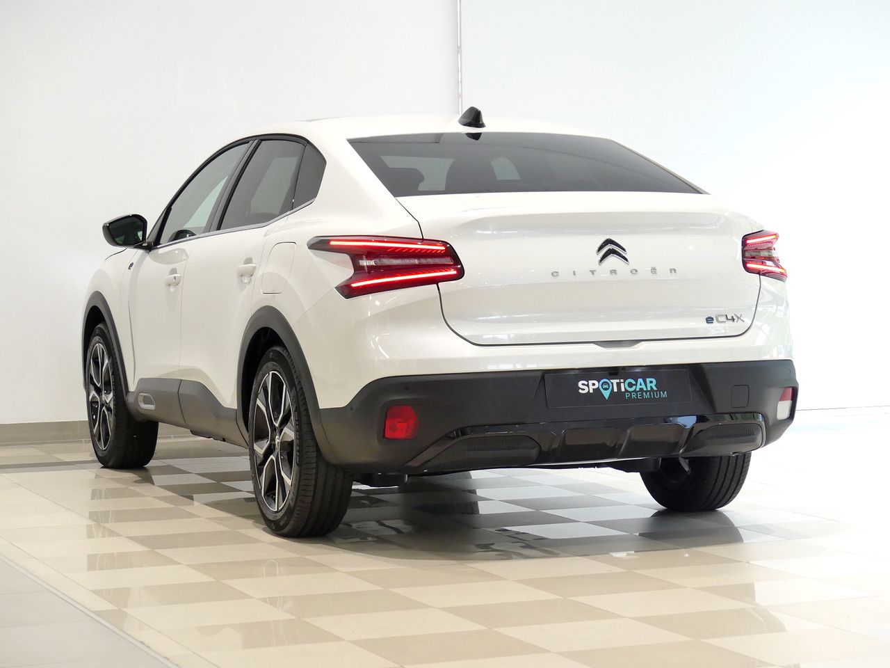 Citroën C4 X BEV 50 KWH ELECTRIC SHINE 136CV 4P - foto 5