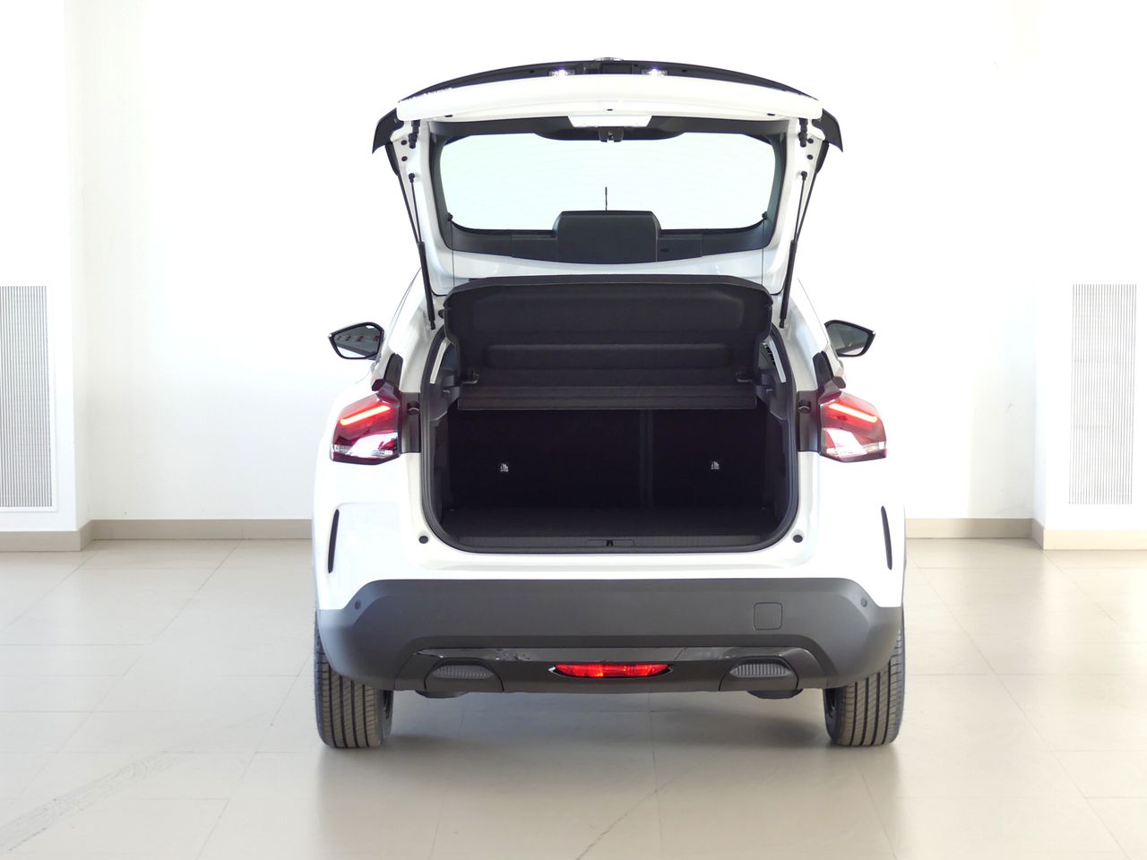 Citroën C4 BEV 50 KWH ELECTRIC FEEL PACK 136CV 5P - foto 8