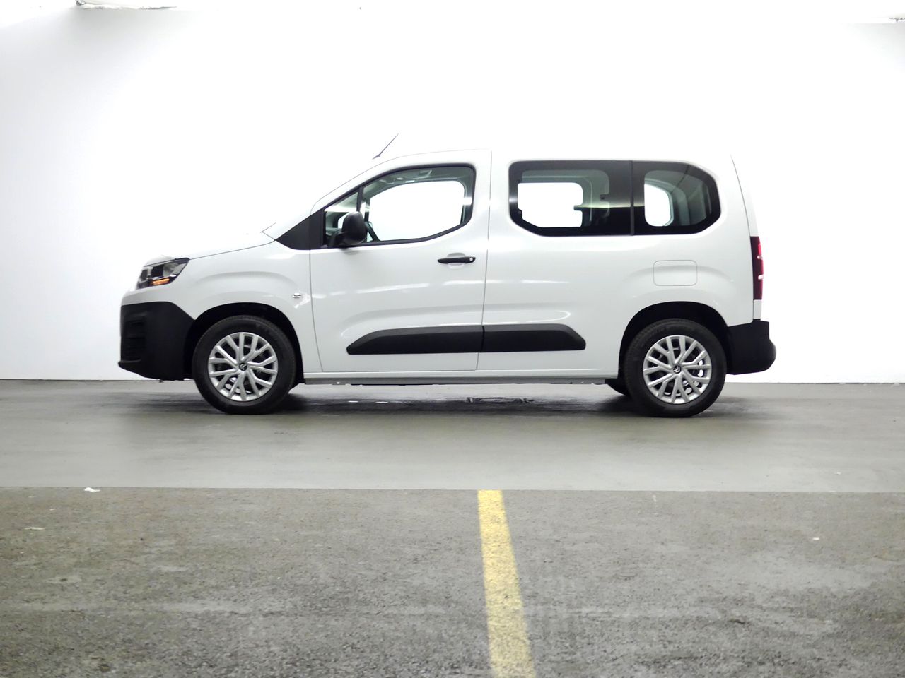 Citroën Berlingo BEV 50KWH TALLA M LIVE PACK AUTO 136 4P - foto 6