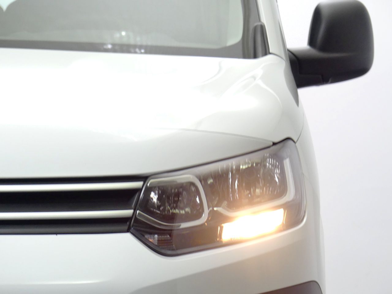 Citroën Berlingo BEV 50KWH TALLA M LIVE PACK AUTO 136 4P - foto 12