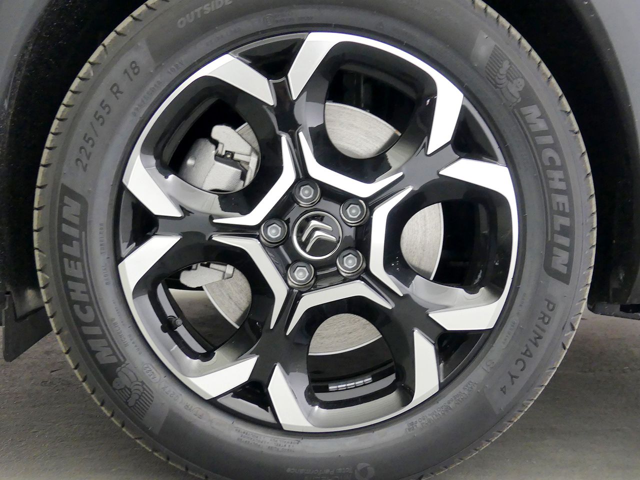 Citroën C5 Aircross 1.6 HYBRID 225 FEEL PACK AUTO 225 5P - foto 9