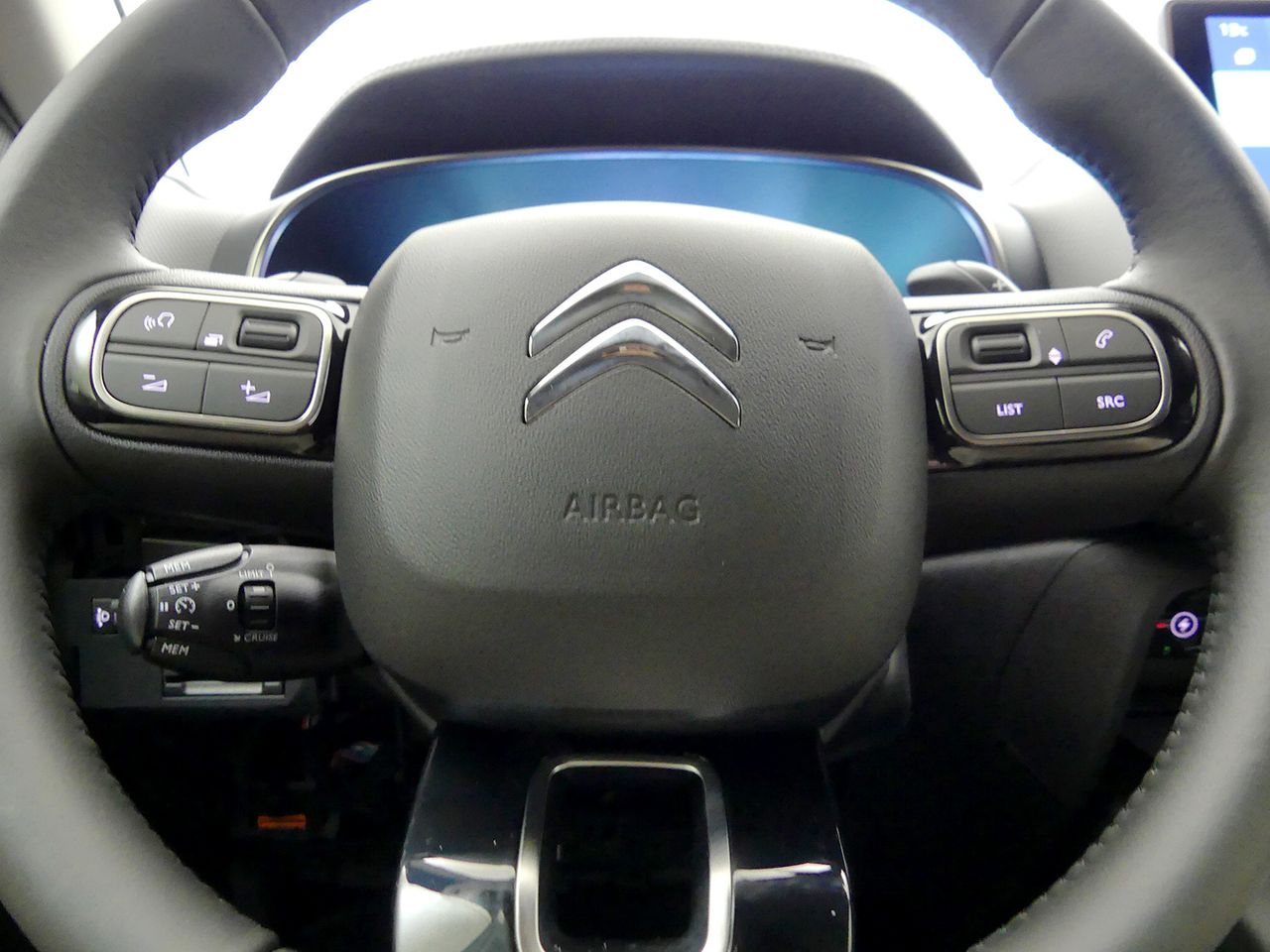 Citroën C5 Aircross 1.6 HYBRID 225 FEEL PACK AUTO 225 5P - foto 17