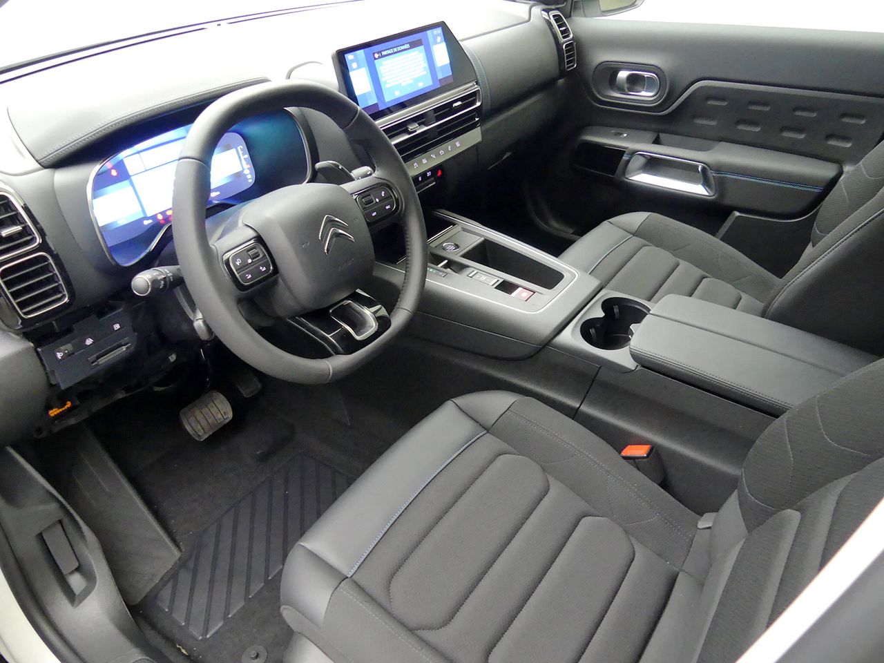 Citroën C5 Aircross 1.6 HYBRID 225 FEEL PACK AUTO 225 5P - foto 14