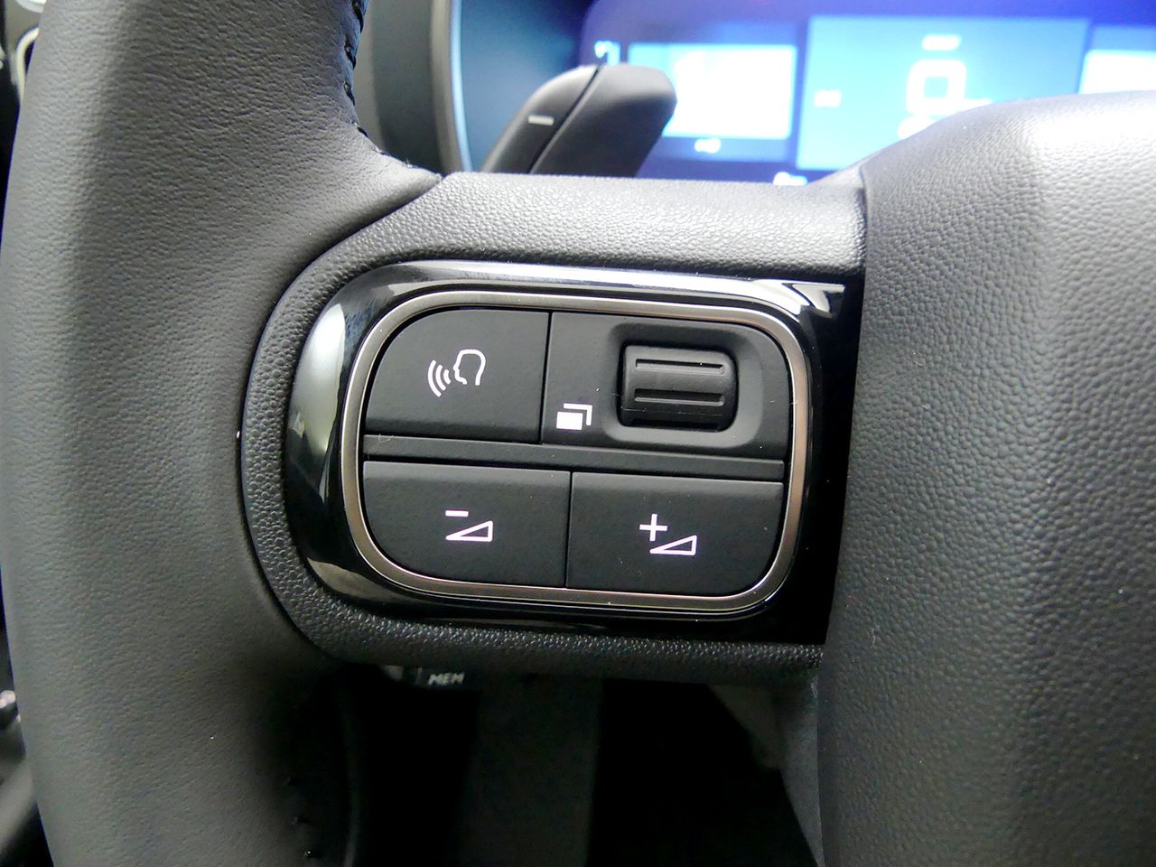 Citroën C5 Aircross 1.6 HYBRID 225 FEEL PACK AUTO 225 5P - foto 18