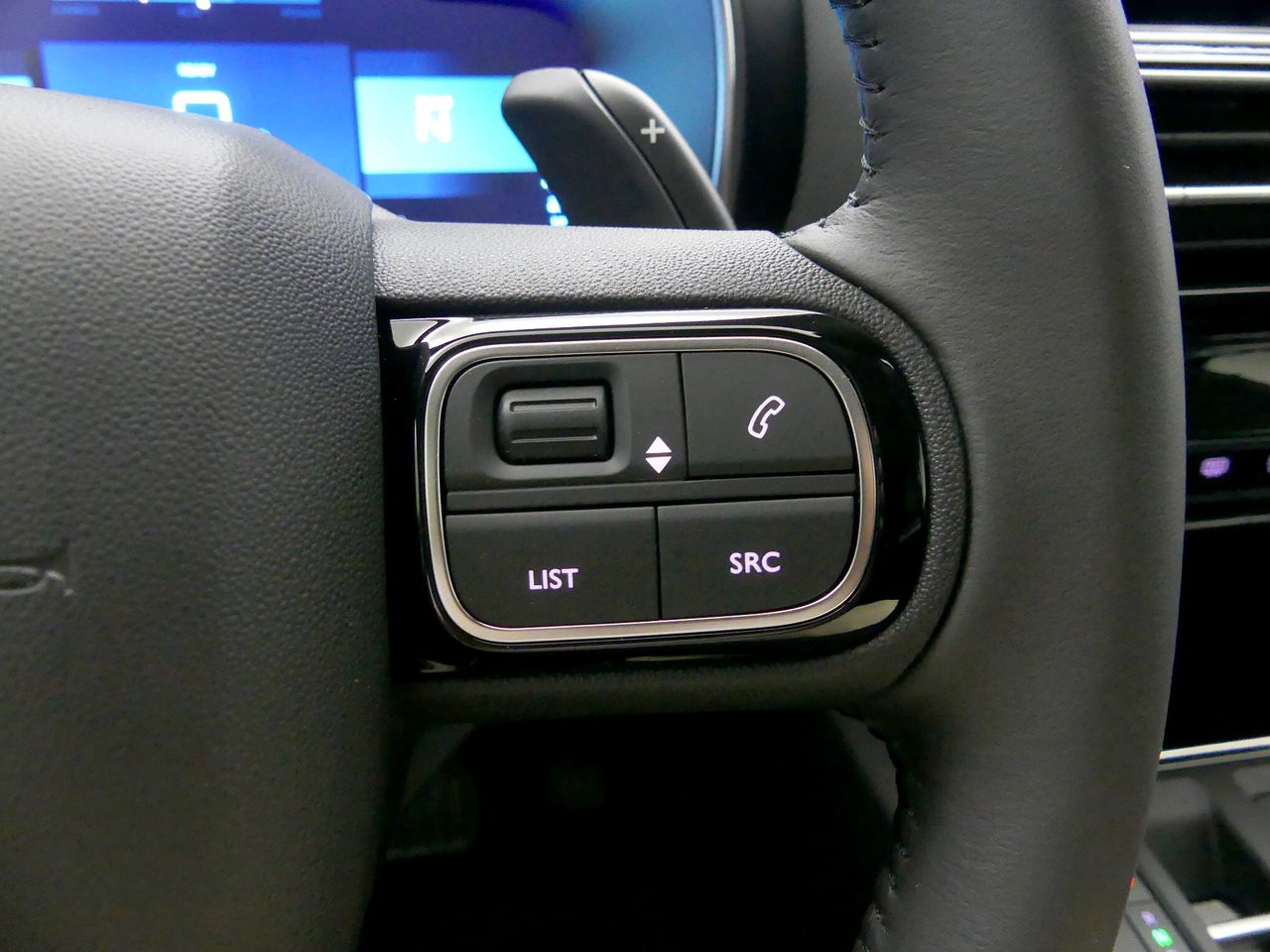 Citroën C5 Aircross 1.6 HYBRID 225 FEEL PACK AUTO 225 5P - foto 18