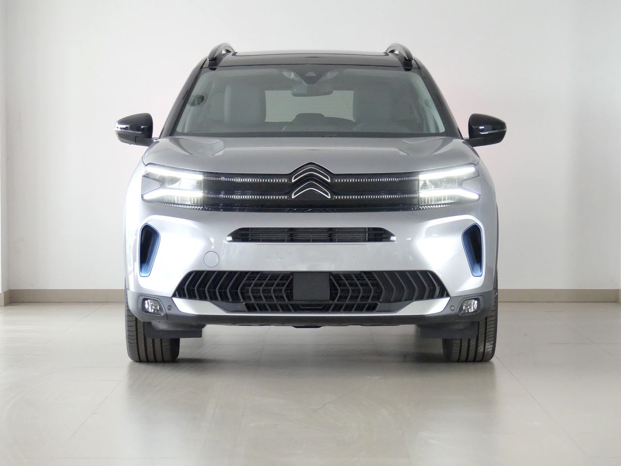 Citroën C5 Aircross 1.6 HYBRID 225 SHINE PACK AUTO 225 5P - foto 3