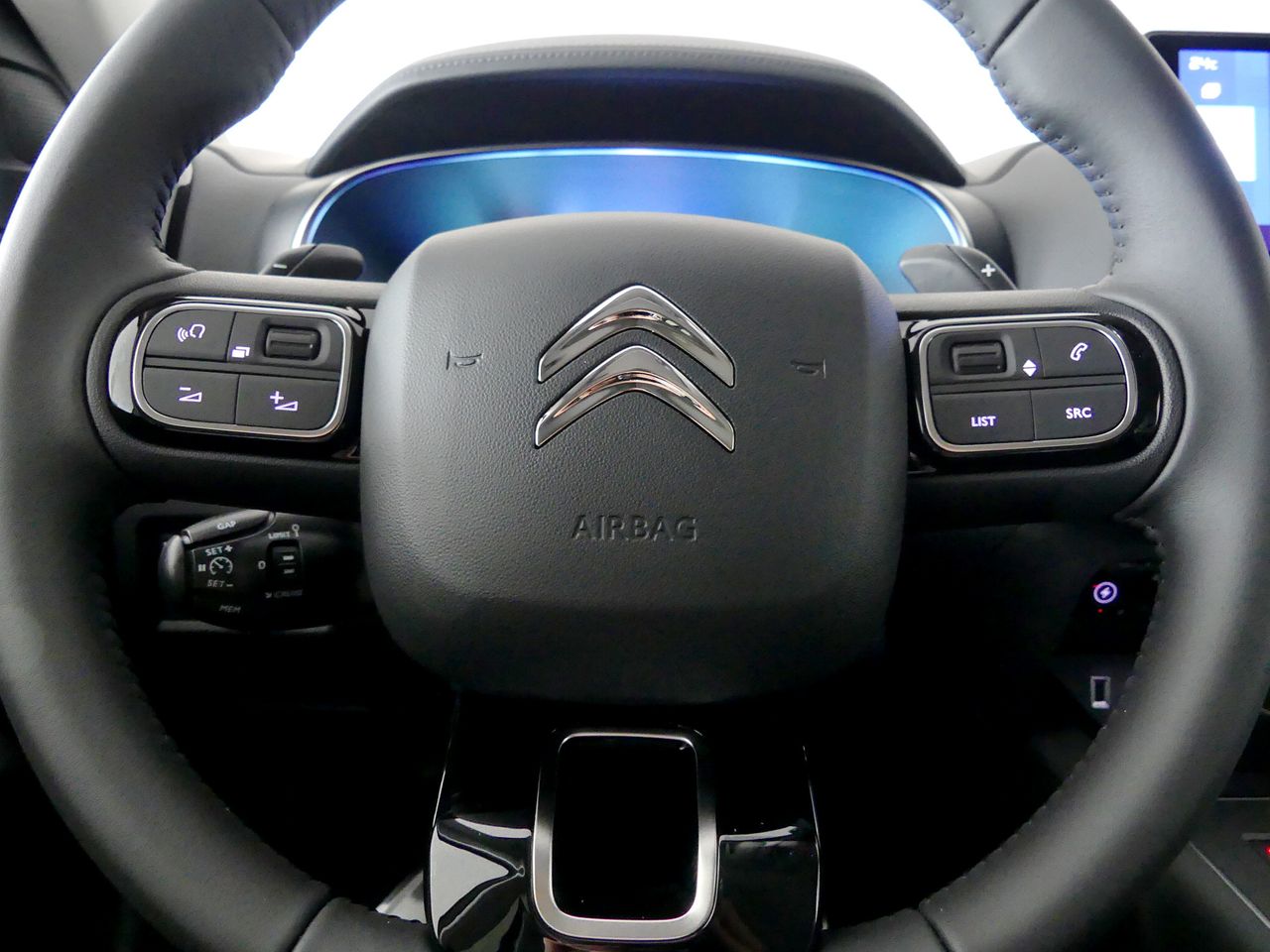 Citroën C5 Aircross 1.6 HYBRID 225 SHINE PACK AUTO 225 5P - foto 18