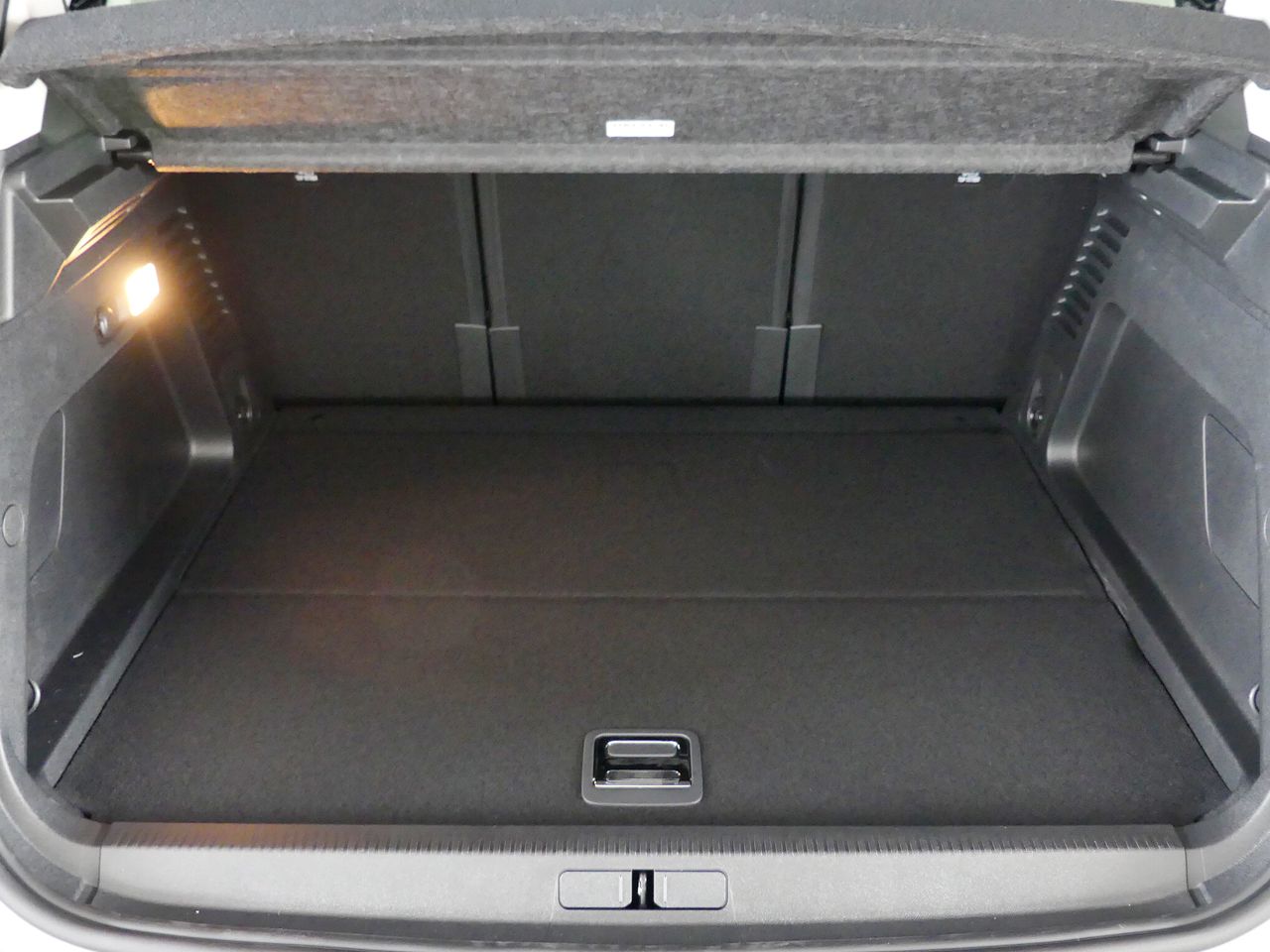 Citroën C5 Aircross 1.6 HYBRID 225 SHINE PACK AUTO 225 5P - foto 9