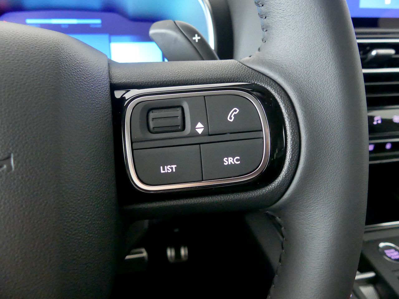 Citroën C5 Aircross 1.6 HYBRID 225 SHINE PACK AUTO 225 5P - foto 20