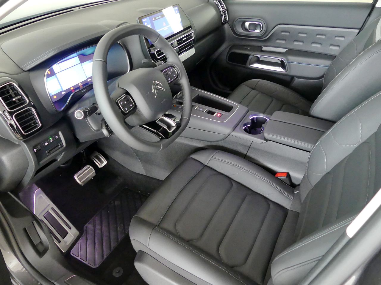 Citroën C5 Aircross 1.6 HYBRID 225 SHINE PACK AUTO 225 5P - foto 13