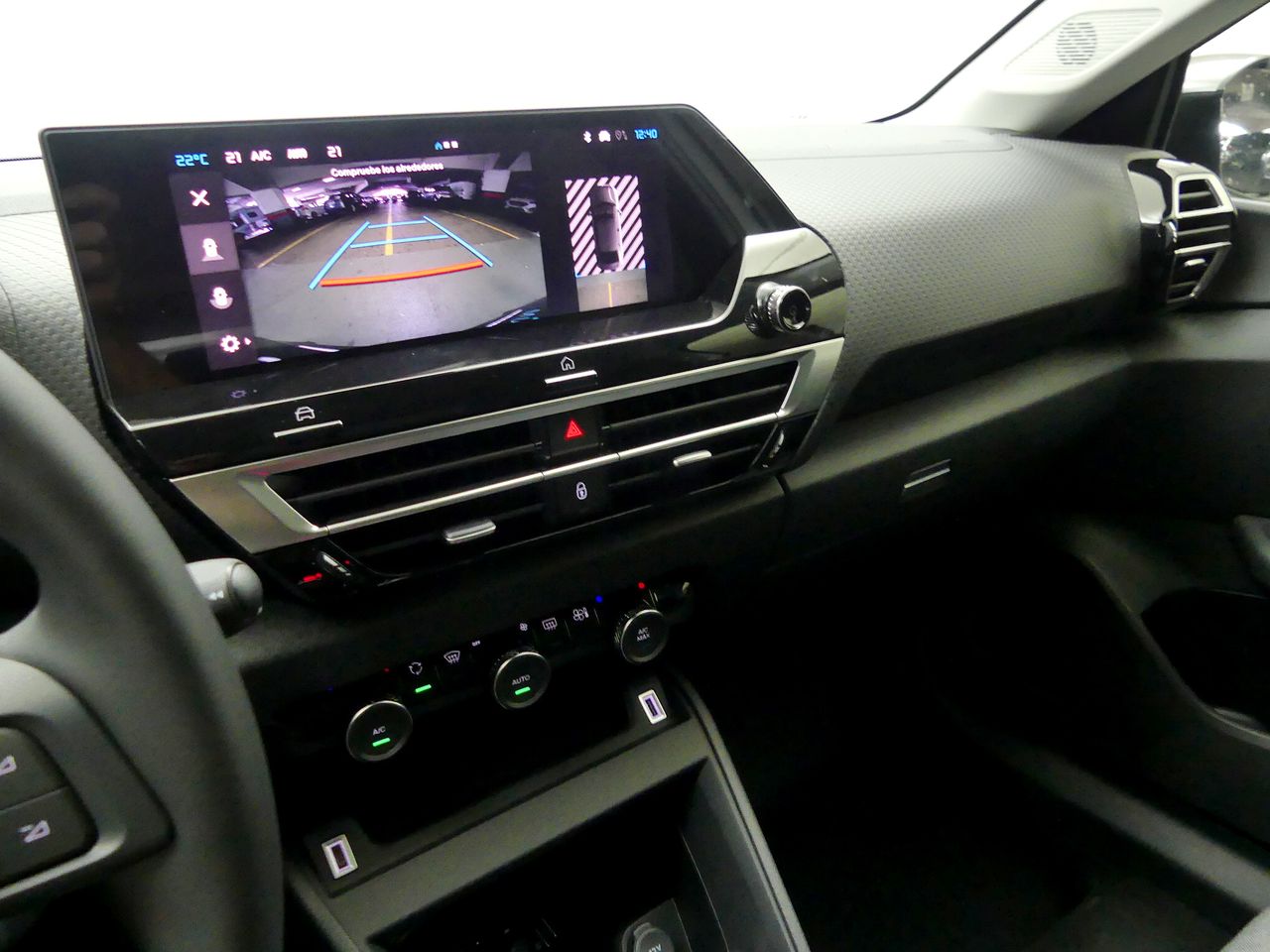 Citroën C4 X BEV 100 KWH ELECTRIC SHINE 136 4P - foto 22