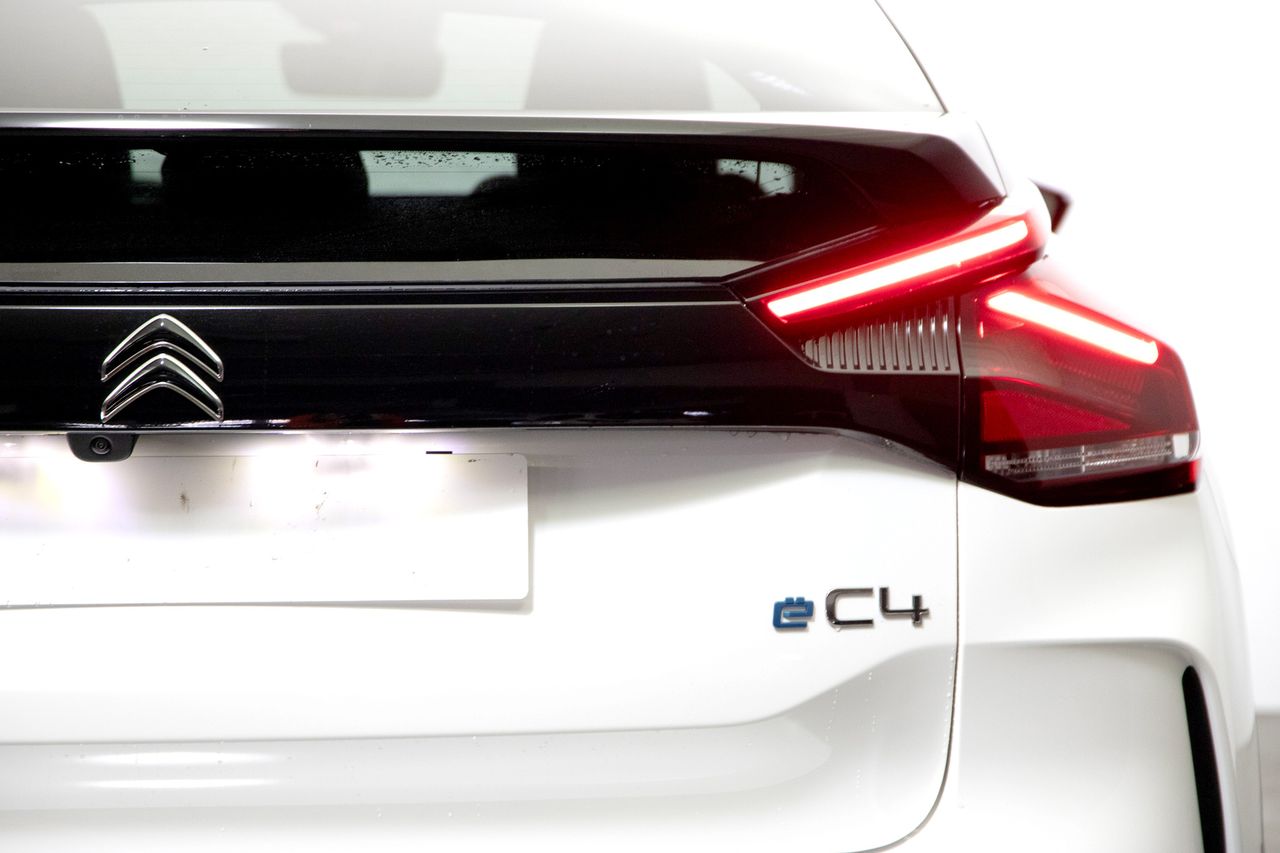Citroën C4 BEV 50 KWH ELECTRIC SHINE 136 5P - foto 13