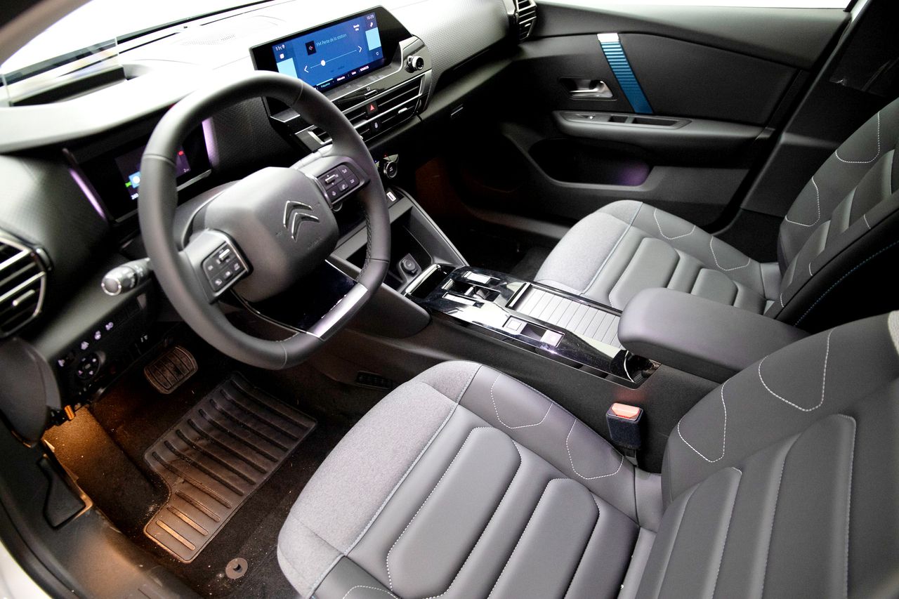 Citroën C4 BEV 50 KWH ELECTRIC SHINE 136 5P - foto 15