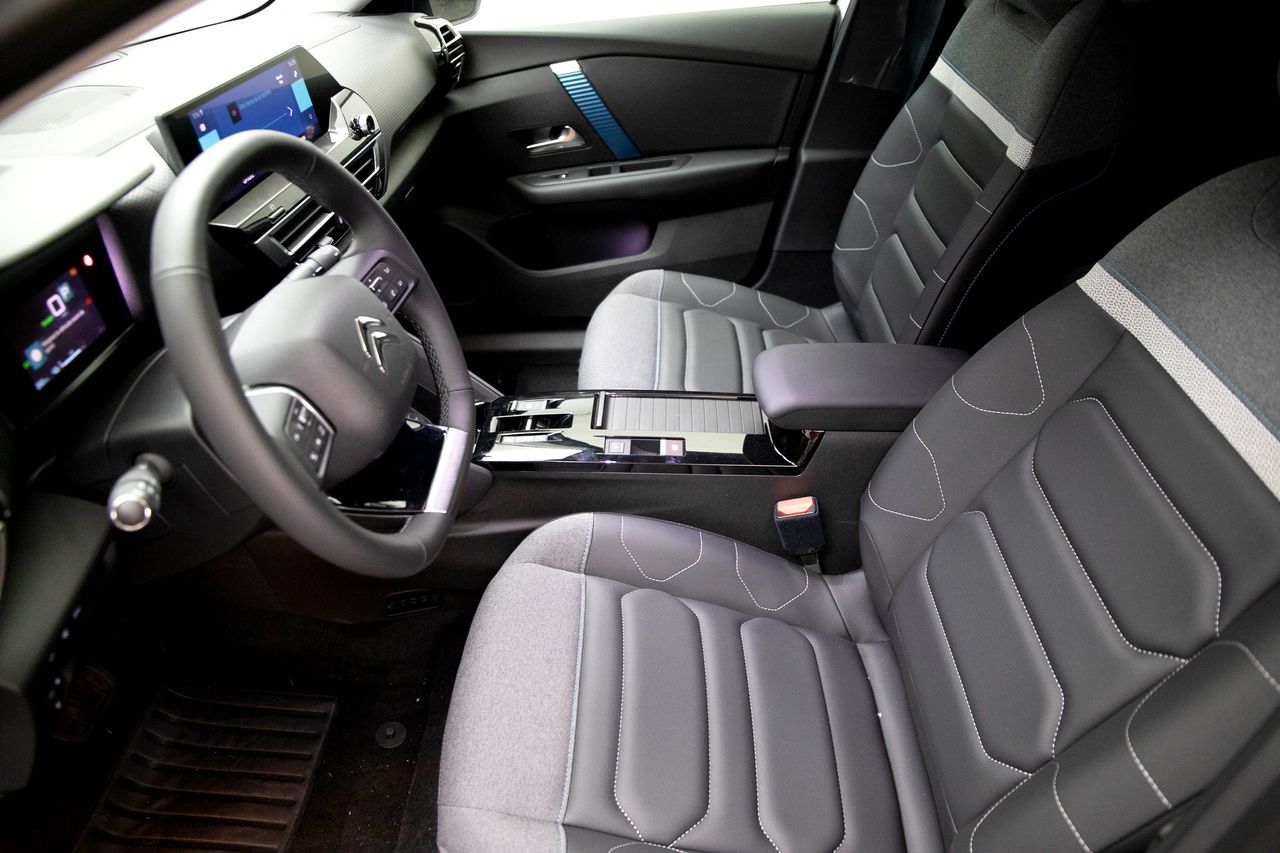 Citroën C4 BEV 50 KWH ELECTRIC SHINE 136 5P - foto 16