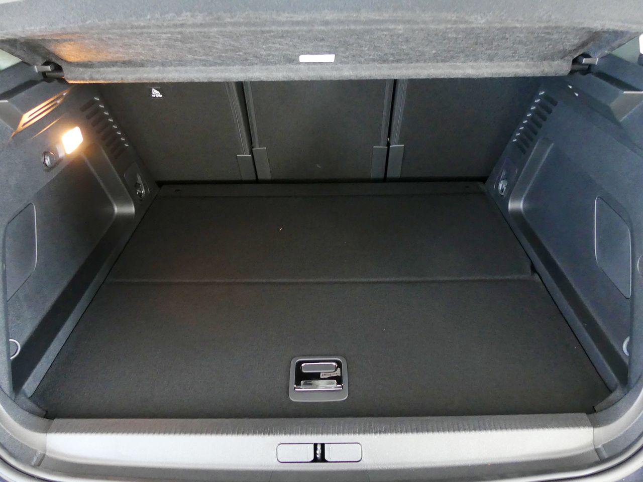 Citroën C5 Aircross 1.6 HYBRID 225 SHINE PACK AUTO 225 5P - foto 9