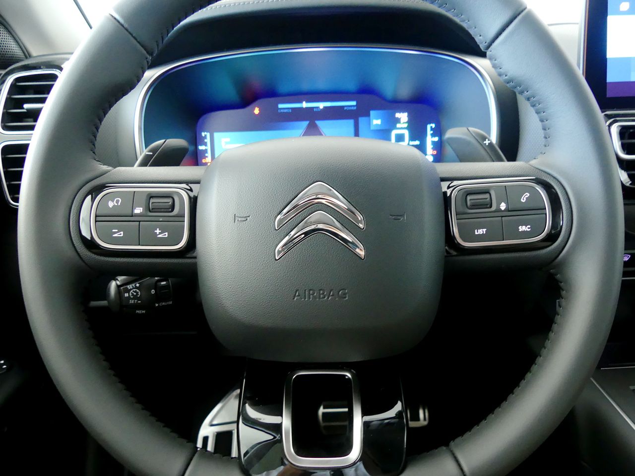 Citroën C5 Aircross 1.6 HYBRID 225 SHINE PACK AUTO 225 5P - foto 18