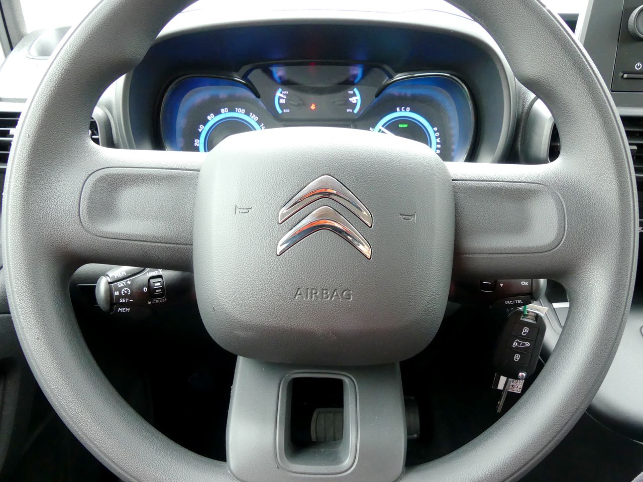 Citroën Berlingo BEV 50KWH TALLA M LIVE PACK AUTO 136 4P - foto 15