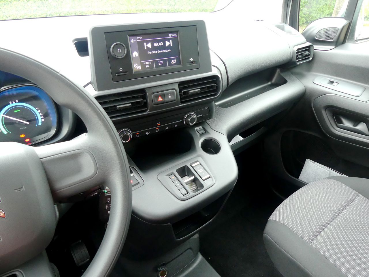 Citroën Berlingo BEV 50KWH TALLA M LIVE PACK AUTO 136 4P - foto 17