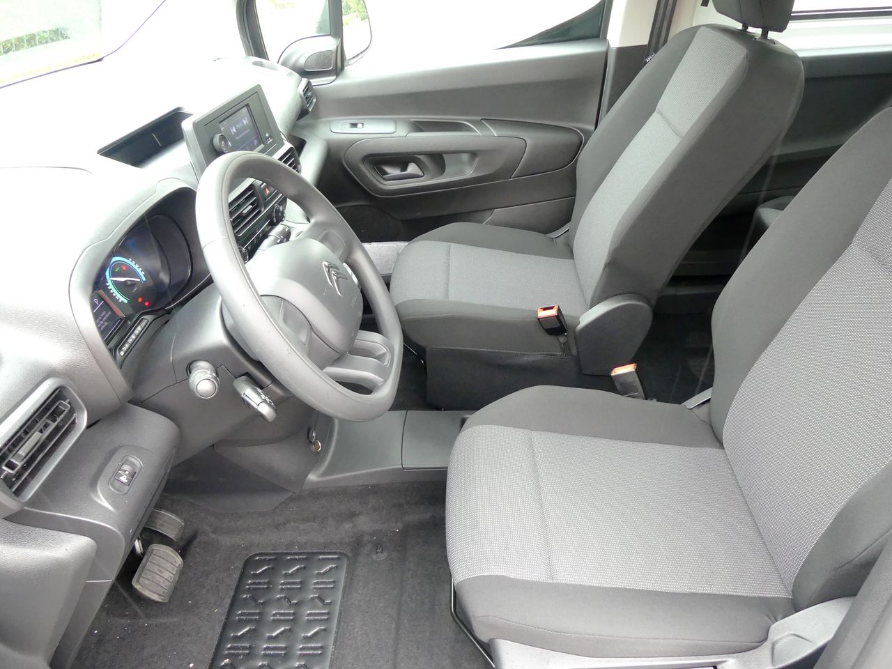 Citroën Berlingo BEV 50KWH TALLA M LIVE PACK AUTO 136 4P - foto 14